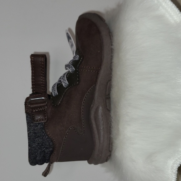 OshKosh B'Gosh Unisex-Child Everest Everplay Fashion Boot US Size 7M Brown NWT - Picture 7 of 16